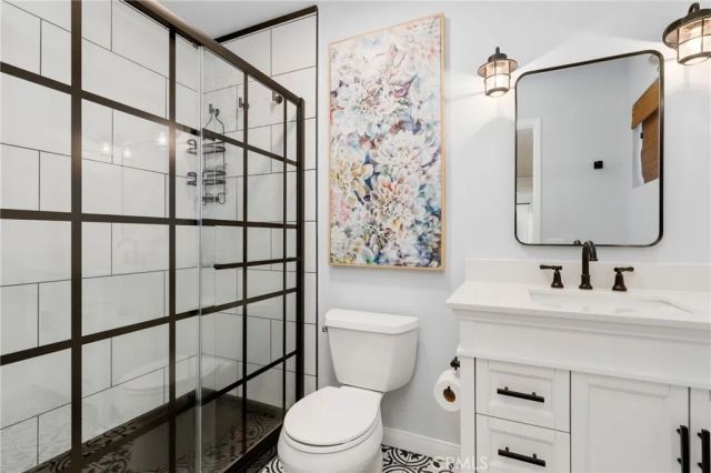 2175 Pacific Avenue G1, Costa Mesa, CA 92627