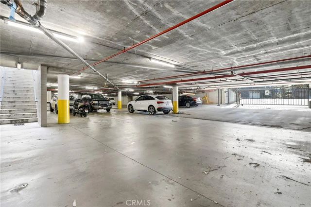 2175 Pacific Avenue G1, Costa Mesa, CA 92627