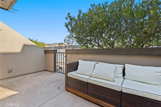 2175 Pacific Avenue G1, Costa Mesa, CA 92627