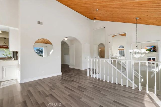 2175 Pacific Avenue G1, Costa Mesa, CA 92627