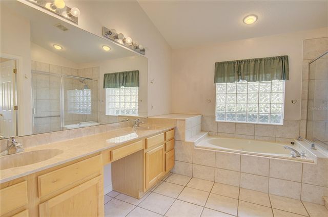 2688 SUGAR PINE RUN, Oviedo, FL 32765