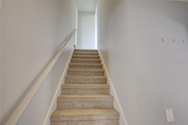2688 SUGAR PINE RUN, Oviedo, FL 32765