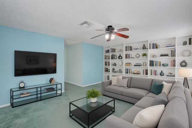 2688 SUGAR PINE RUN, Oviedo, FL 32765