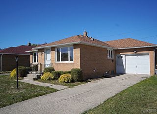 44 Aurora Drive, Cheektowaga, NY 14215