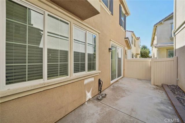 618 S Brampton Lane, Rialto, CA 92376