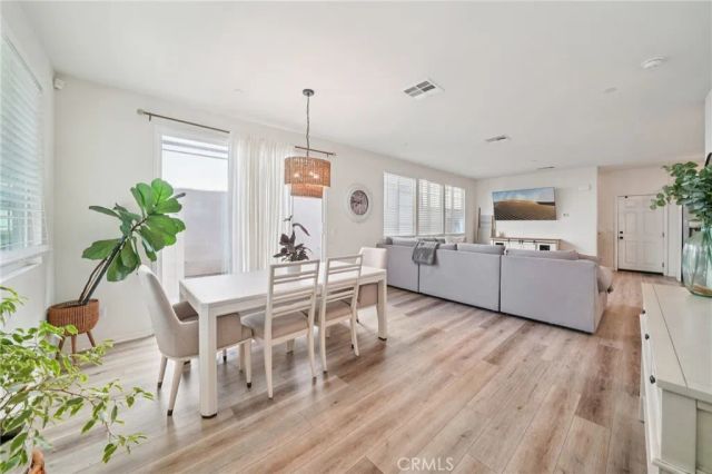 618 S Brampton Lane, Rialto, CA 92376