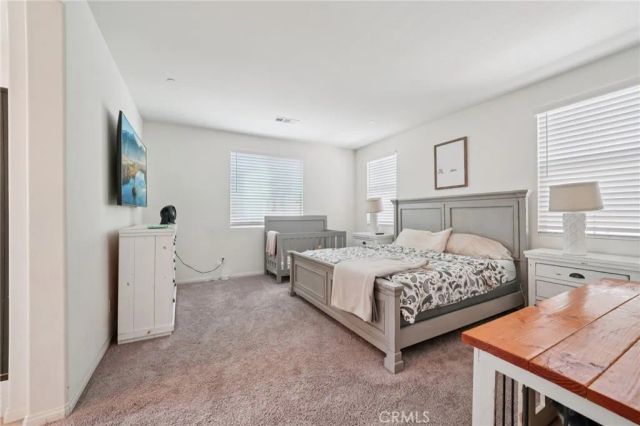 618 S Brampton Lane, Rialto, CA 92376