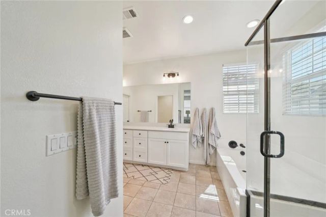 618 S Brampton Lane, Rialto, CA 92376