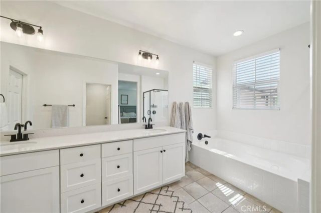 618 S Brampton Lane, Rialto, CA 92376