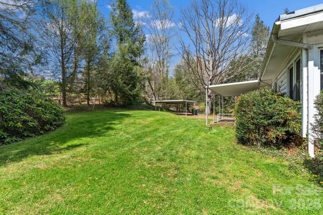 7 Acton Woods Road, Candler, NC 28715