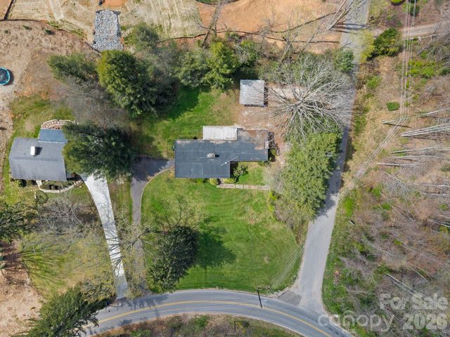 7 Acton Woods Road, Candler, NC 28715