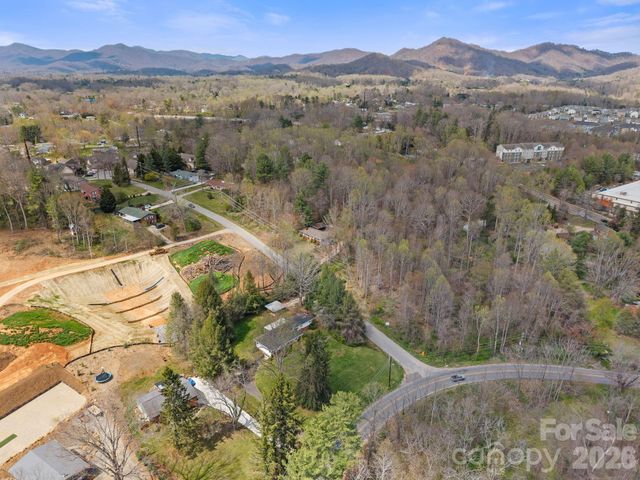 7 Acton Woods Road, Candler, NC 28715