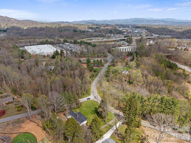 7 Acton Woods Road, Candler, NC 28715