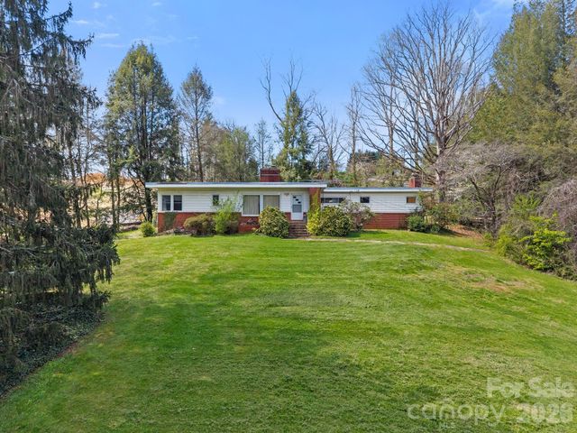 7 Acton Woods Road, Candler, NC 28715