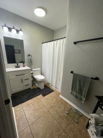 4903 Green Jameson, San Antonio, TX 78253