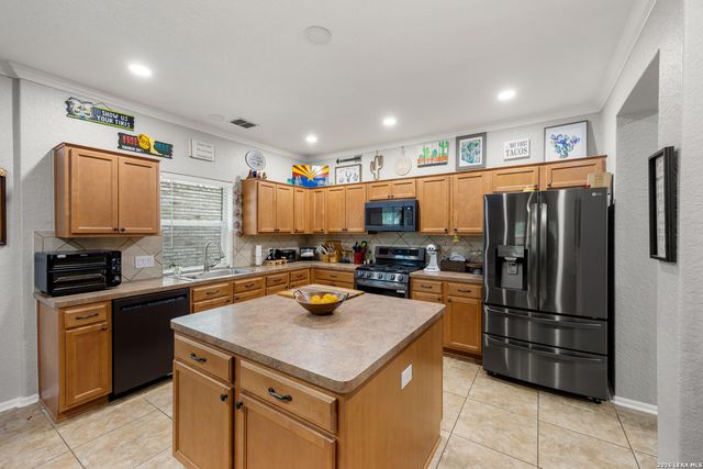 4903 Green Jameson, San Antonio, TX 78253