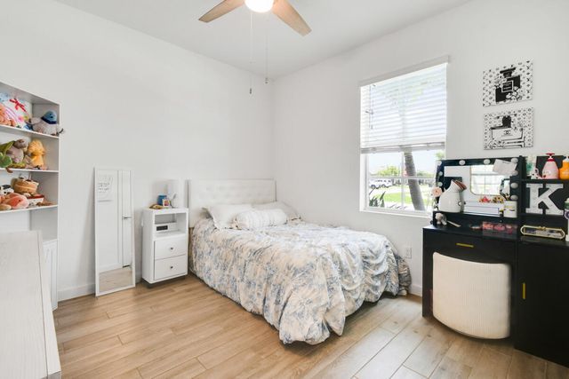 1693 NE White Pine Terrace, Jensen Beach, FL 34957