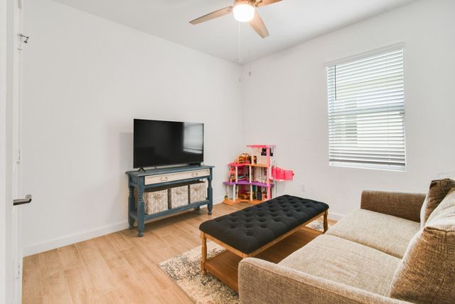 1693 NE White Pine Terrace, Jensen Beach, FL 34957