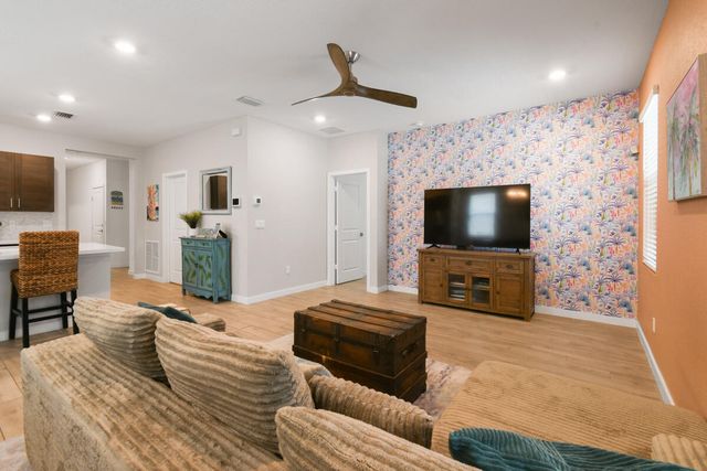 1693 NE White Pine Terrace, Jensen Beach, FL 34957