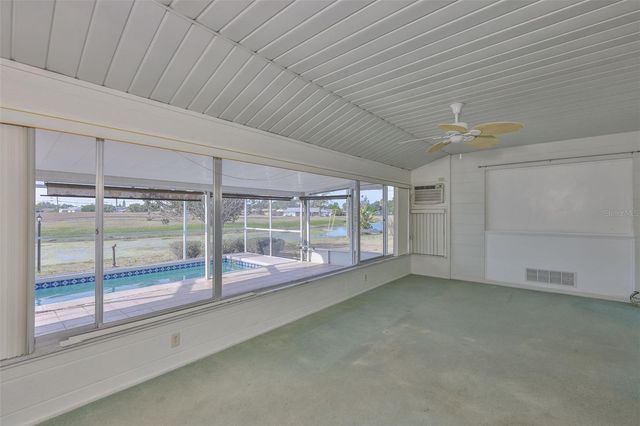 1502 DESERT HILLS DRIVE, Sun City Center, FL 33573