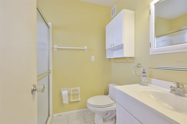 1502 DESERT HILLS DRIVE, Sun City Center, FL 33573