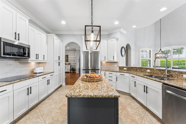 9845 HATTON CIRCLE, Orlando, FL 32832