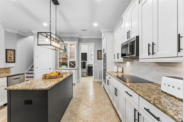 9845 HATTON CIRCLE, Orlando, FL 32832