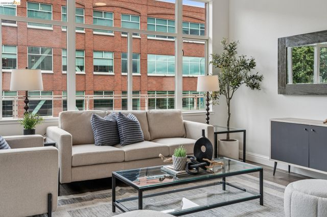 5855 Horton St 414, Emeryville, CA 94608