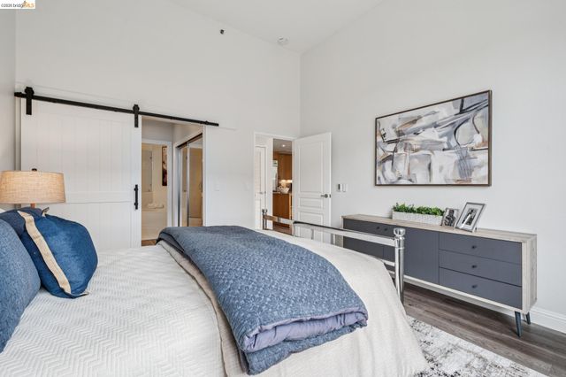 5855 Horton St 414, Emeryville, CA 94608