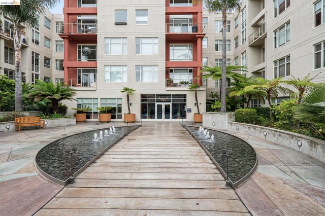 5855 Horton St 414, Emeryville, CA 94608