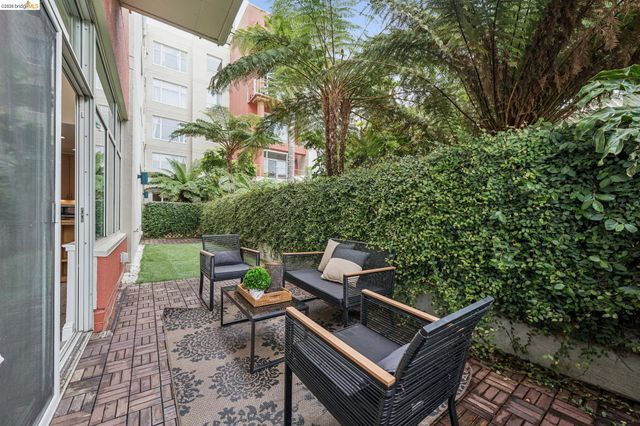 5855 Horton St 414, Emeryville, CA 94608