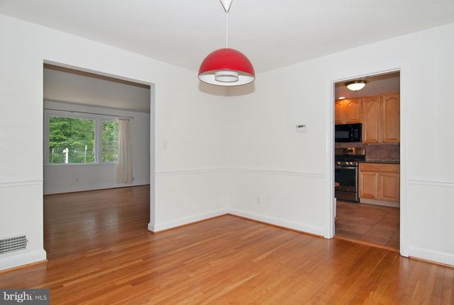 5504 BEECH AVE, Bethesda, MD 20814