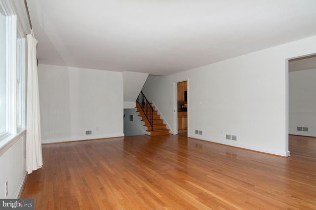 5504 BEECH AVE, Bethesda, MD 20814