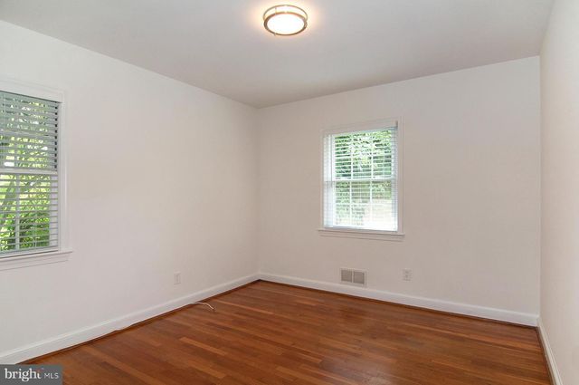 5504 BEECH AVE, Bethesda, MD 20814