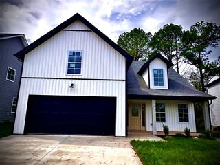 248 Switchgrass Dr, Clarksville, TN 37042