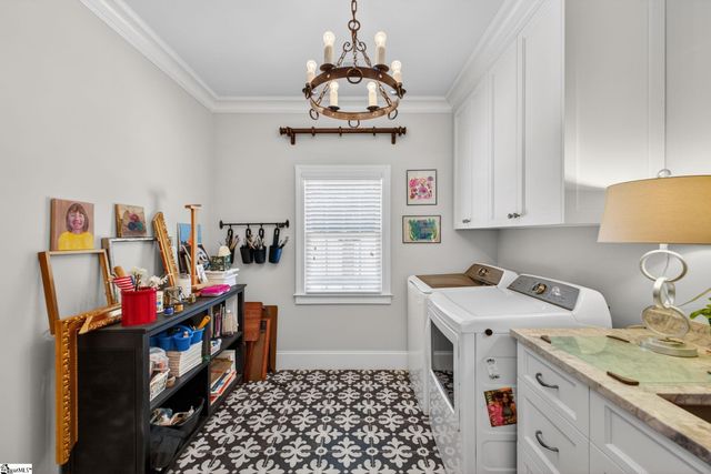 18 Lavista Court, Greenville, SC 29601