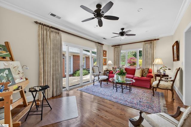 18 Lavista Court, Greenville, SC 29601