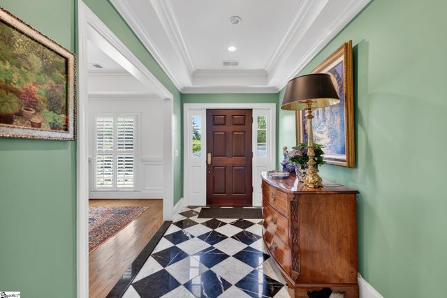 18 Lavista Court, Greenville, SC 29601