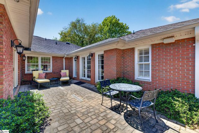 18 Lavista Court, Greenville, SC 29601