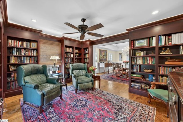 18 Lavista Court, Greenville, SC 29601