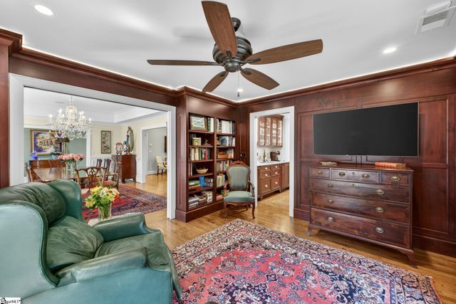18 Lavista Court, Greenville, SC 29601