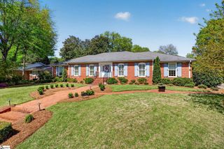 18 Lavista Court, Greenville, SC 29601