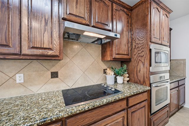 13826 Salmon Drive, Frisco, TX 75035