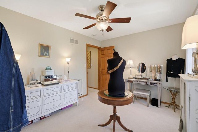 6852 Bellvue COURT, West Bend, WI 53090