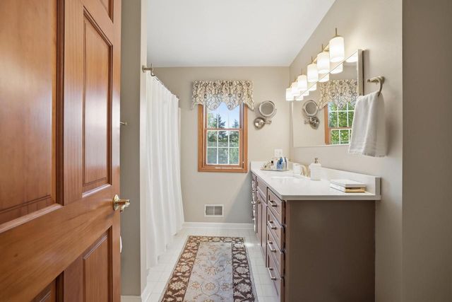 6852 Bellvue COURT, West Bend, WI 53090