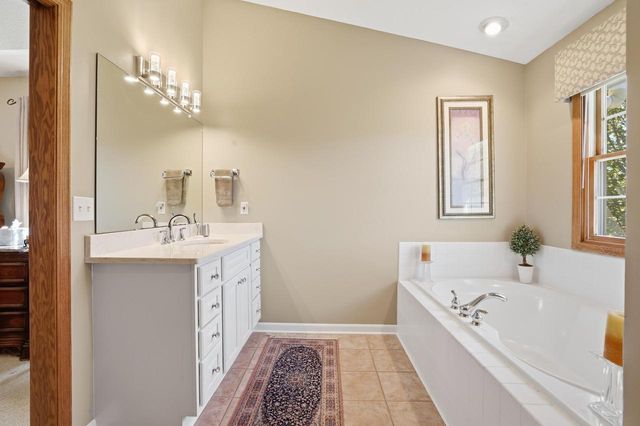 6852 Bellvue COURT, West Bend, WI 53090
