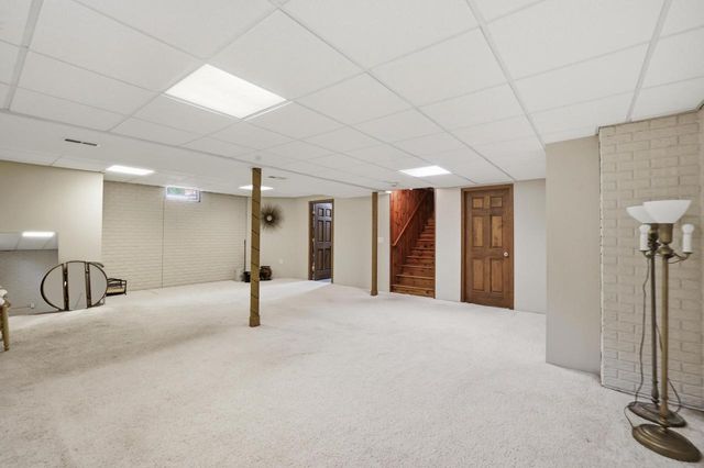 6852 Bellvue COURT, West Bend, WI 53090