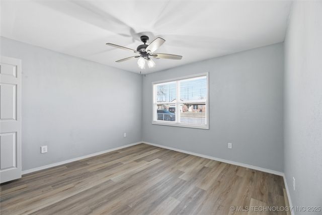 704 E E Avenue, Jenks, OK 74037