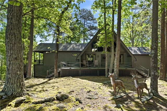 114 Cherokee Drive S, Waleska, GA 30183