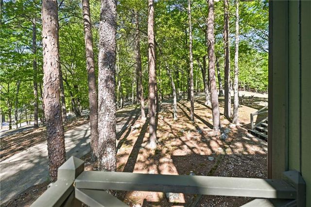 114 Cherokee Drive S, Waleska, GA 30183